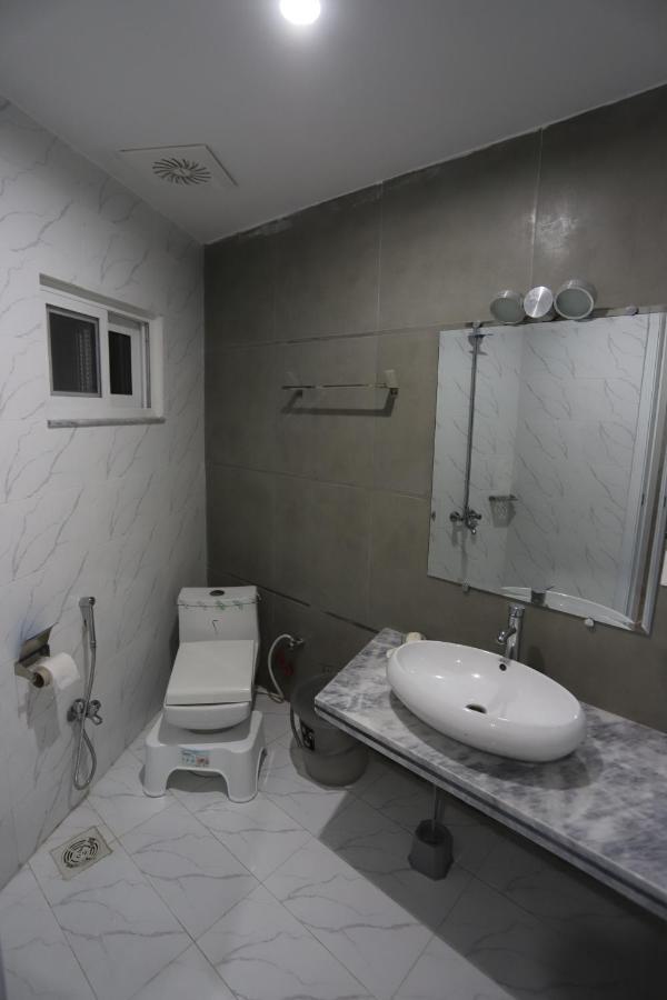 Aloche Apartments Murree Exterior foto