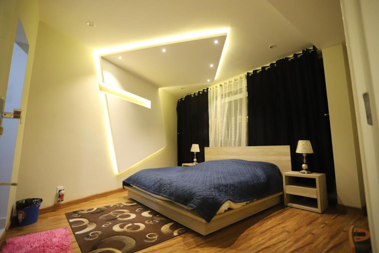 Aloche Apartments Murree Exterior foto